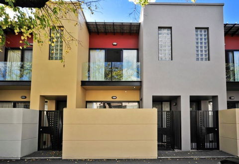 RNR Apartments, Adelaide - Accommodation Asia 0