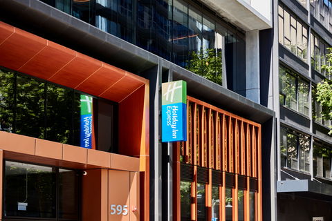 Holiday Inn Express Little Collins - Accommodation Asia 1