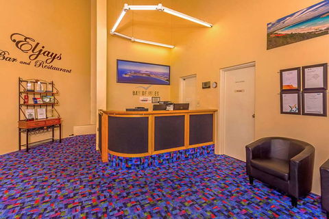Comfort Inn Bay Of Isles - Accommodation Asia 1
