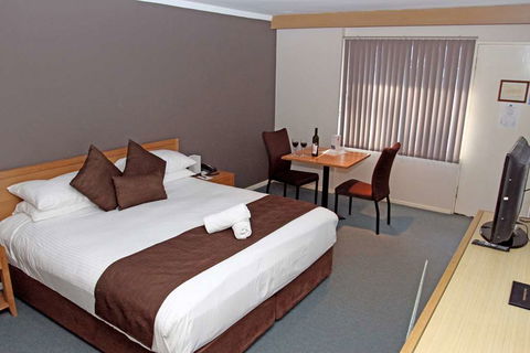 Hospitality Esperance, SureStay By BW - Accommodation Asia 1
