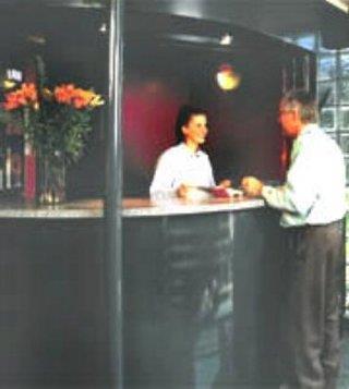 Albert Heights Service Apts - Accommodation Asia 2