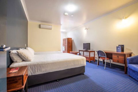 Atherton Hotel - Accommodation Asia 2