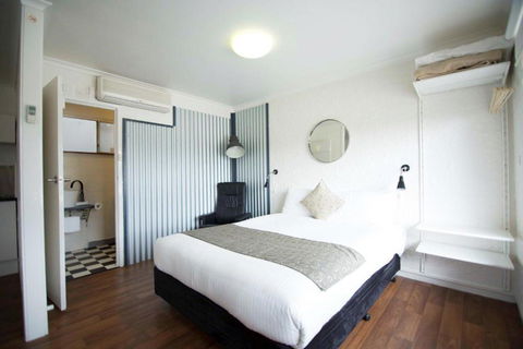 Siesta Central Apartments - Accommodation Asia 0