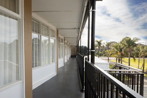 Rivers Inn Motel - Accommodation Asia 1