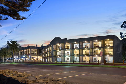 North Pier Hotel Cowes - Accommodation Asia 1