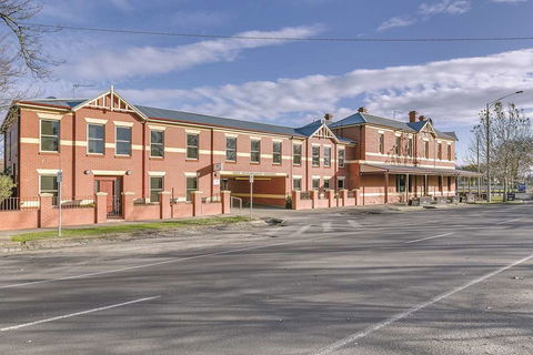 Lake Inn Ballarat - Accommodation Asia 0