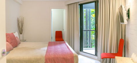 Ocean Breeze Resort - Accommodation Asia 1