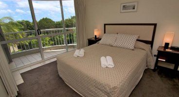 Noosa Hill Resort - Accommodation Asia 1