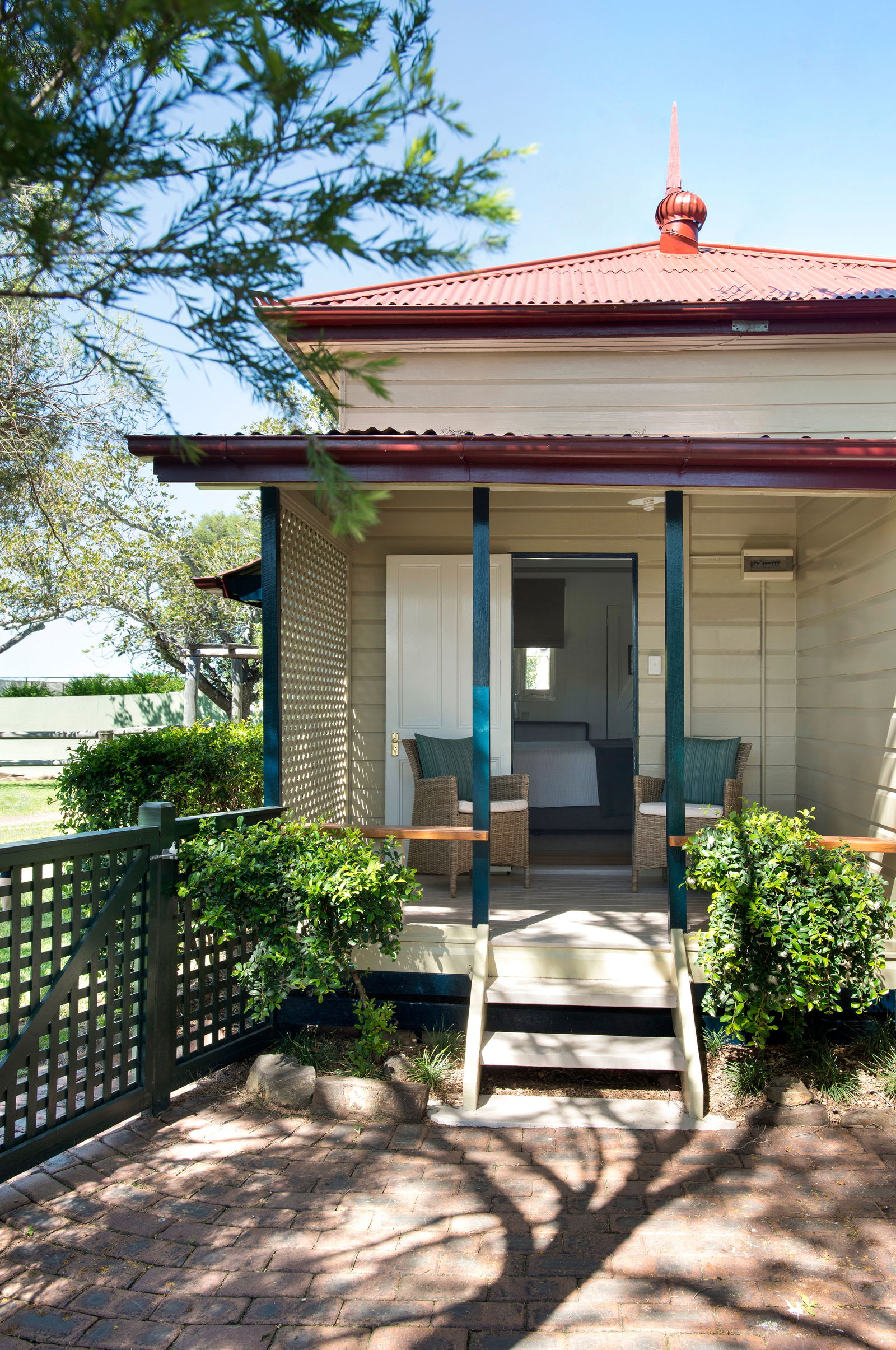 Calvert QLD Accommodation Asia