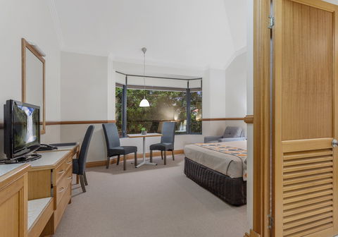 The Airport International Motel - Accommodation Asia 5