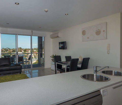 The Chermside Apartments - Accommodation Guide 1