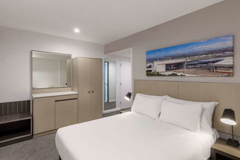Travelodge Sydney Airport - Accommodation Asia 6