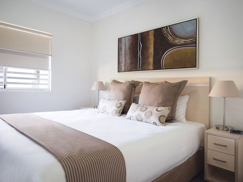 Oaks Mews - Accommodation Asia 2