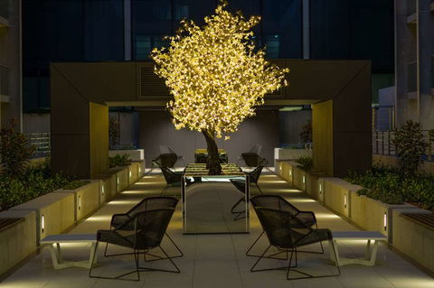 Avenue Hotel Canberra - Accommodation Asia 6