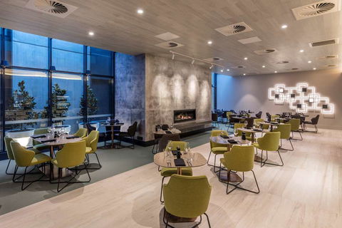 Deco Hotel - Accommodation Asia 4