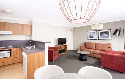 Mantra On Northbourne - Accommodation Asia 6