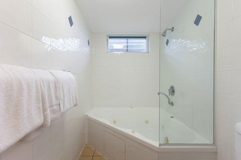 Windmill Motel And Events Centre - Accommodation China 3