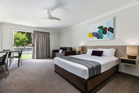 Econo Lodge Beachside - Accommodation Guide 7