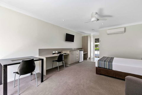 Econo Lodge Beachside - Accommodation Guide 15