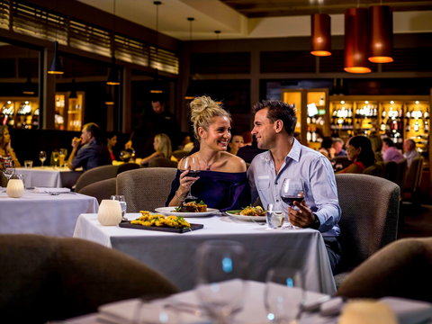 Pullman Reef Hotel Casino - Accommodation Asia 12