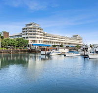 Shangri-La Hotel The Marina - Accommodation Asia