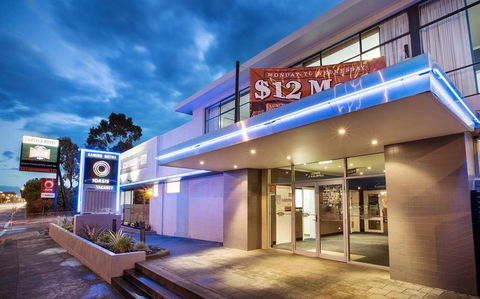 Nightcap At Carlyle Hotel - Accommodation Guide 0