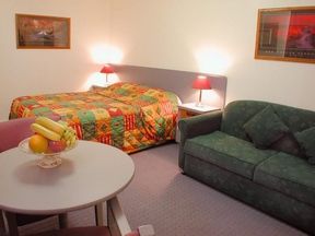 Princes Park Motor Inn - Accommodation Asia 1