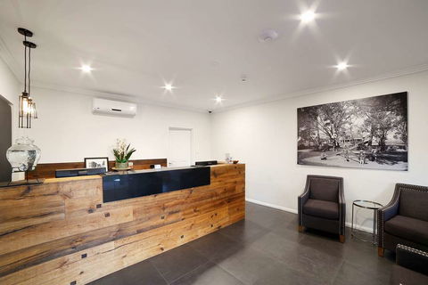 Best Western Plus Bolton On The Park - Accommodation Asia 1