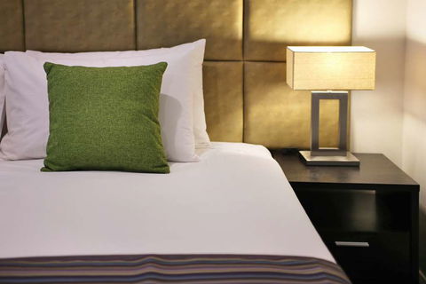 Best Western Plus Bolton On The Park - Accommodation Asia 2