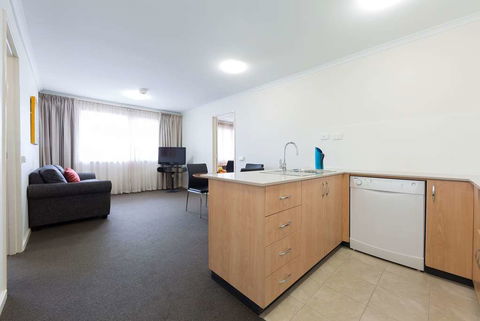 Ramada Encore By Wyndham Belconnen - Accommodation Asia 2