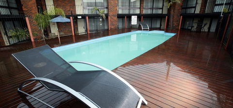 Warrnambool Central Court - Accommodation Guide 2