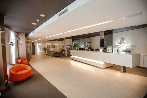 Royal Pacific Hotel - Accommodation Asia 2