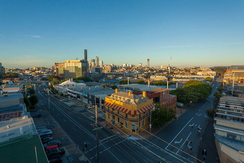 Direct Hotels - Pavilion On Brookes - Accommodation Asia 1