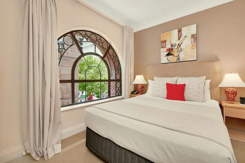 The Manor Apartment Hotel - Accommodation Asia 2