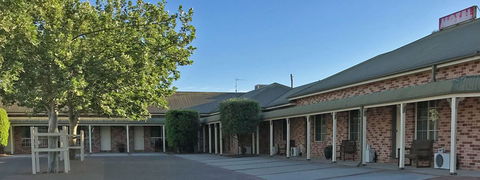 Country Gardens Motor Inn - Accommodation Guide 1