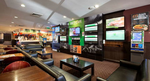 Nightcap At Ashley Hotel - Accommodation Asia 4