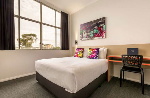 Nightcap At Ashley Hotel - Accommodation Asia 5