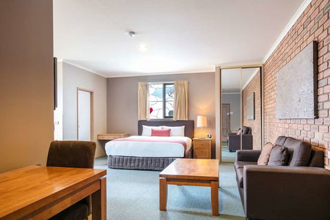 Quality Inn Colonial - Accommodation Asia 8