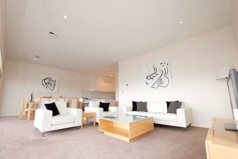 York Cove - Accommodation Guide 5