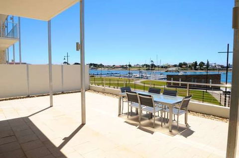 York Cove - Accommodation Guide 7