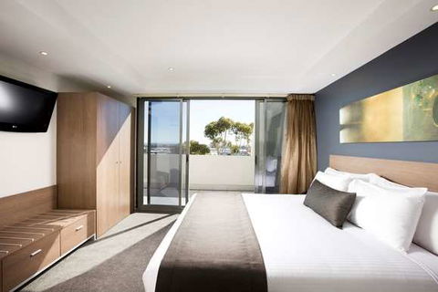 Mantra Tullamarine Hotel - Accommodation Guide 1
