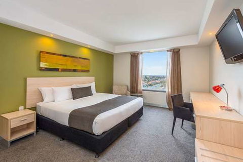 Mantra Tullamarine Hotel - Accommodation Guide 2