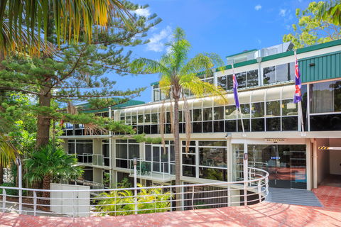 Metro Mirage Hotel Newport - Accommodation Asia 2