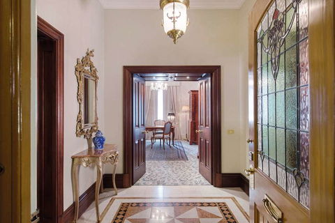 The Hotel Windsor - Accommodation Asia 1