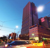 Oaks On William - Accommodation Guide