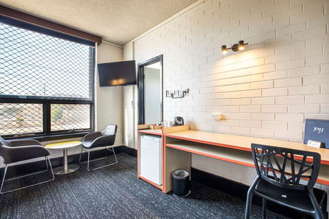 Nightcap At Glengala Hotel - Accommodation Asia 1