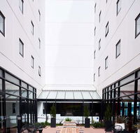 Essence Hotel Carlton - Accommodation Guide