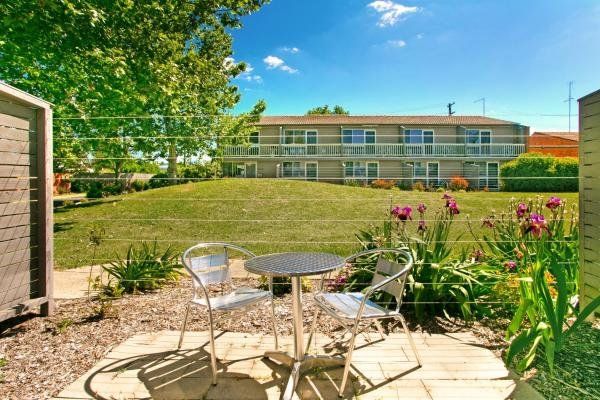 Wingadee NSW Accommodation Asia