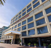 Bayview on the Park - Accommodation Guide