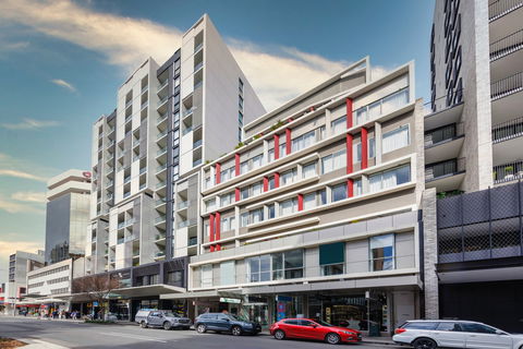 Holiday Inn & Stes Sydney Bondi Junction - Accommodation Asia 0
